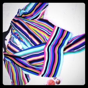 NWT !New York and co. Colorful detail top.